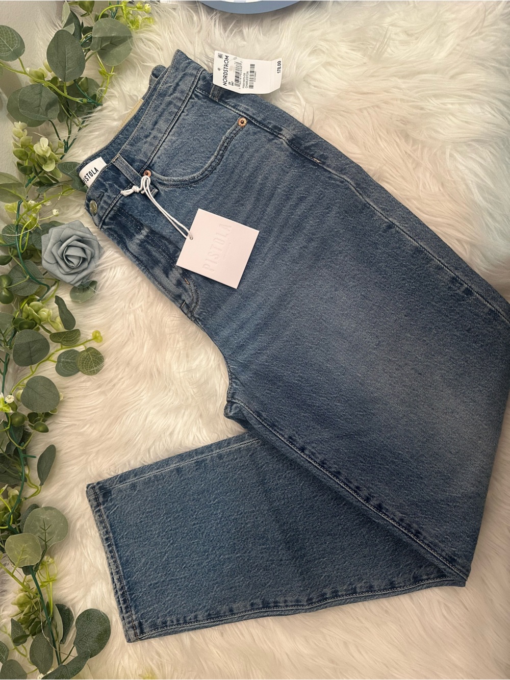 pistola Dark Blue Straight Leg Jeans